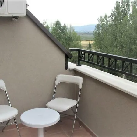 Private At Cascadas Apartment
